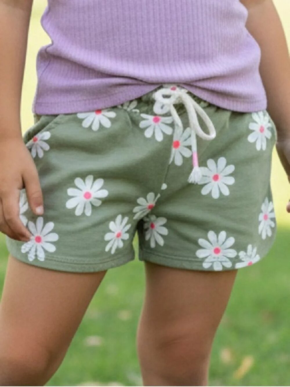 Cat & Jack Girls Daisy Print Shorts Sage Green Pull On Summer Size S NWT